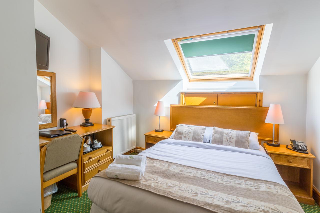 A Park View Hotel ولفرهامبتون المظهر الخارجي الصورة